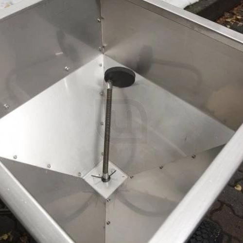 vares rv200 mieszadlo materialu w rozsiewaczu do traktorkow ogrodowych